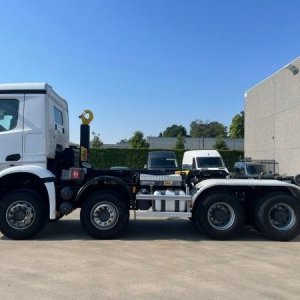 foto 8x4 Mercedes Roll-off tipper