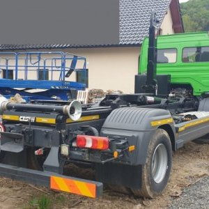 foto low km 16t MB container hook Atego Mercedes 1530