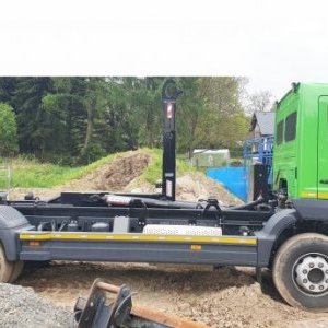 foto NEWISH 16t MB container hook Atego Mercedes 1530
