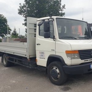 foto 7.5t MB body 4.9m(2021) Vario 816D Mercedes