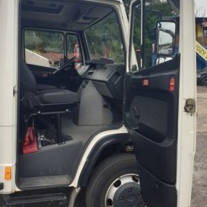 foto 7.5t MB body 4.9m(2021) Vario 816D Mercedes