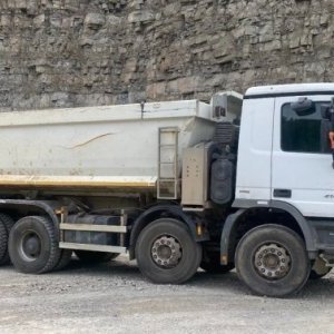 foto 41t dumper 8x4 MB Actros 4141 tipper Mercedes