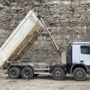 foto 41t dumper 8x4 MB Actros 4141 tipper Mercedes