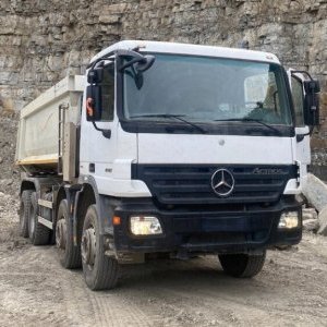 foto 41t dumper 8x4 MB Actros 4141 tipper Mercedes