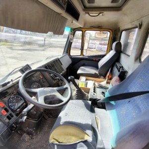 foto 6x6 dumper Mercedes tipper